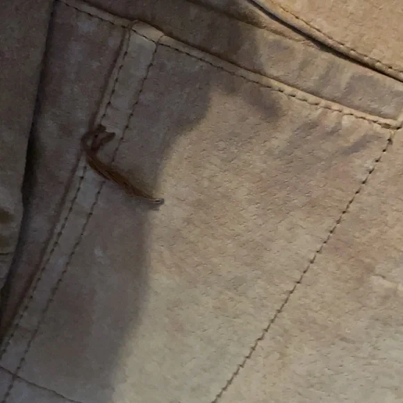 100% Leather Jacket - Picture 4 of 5